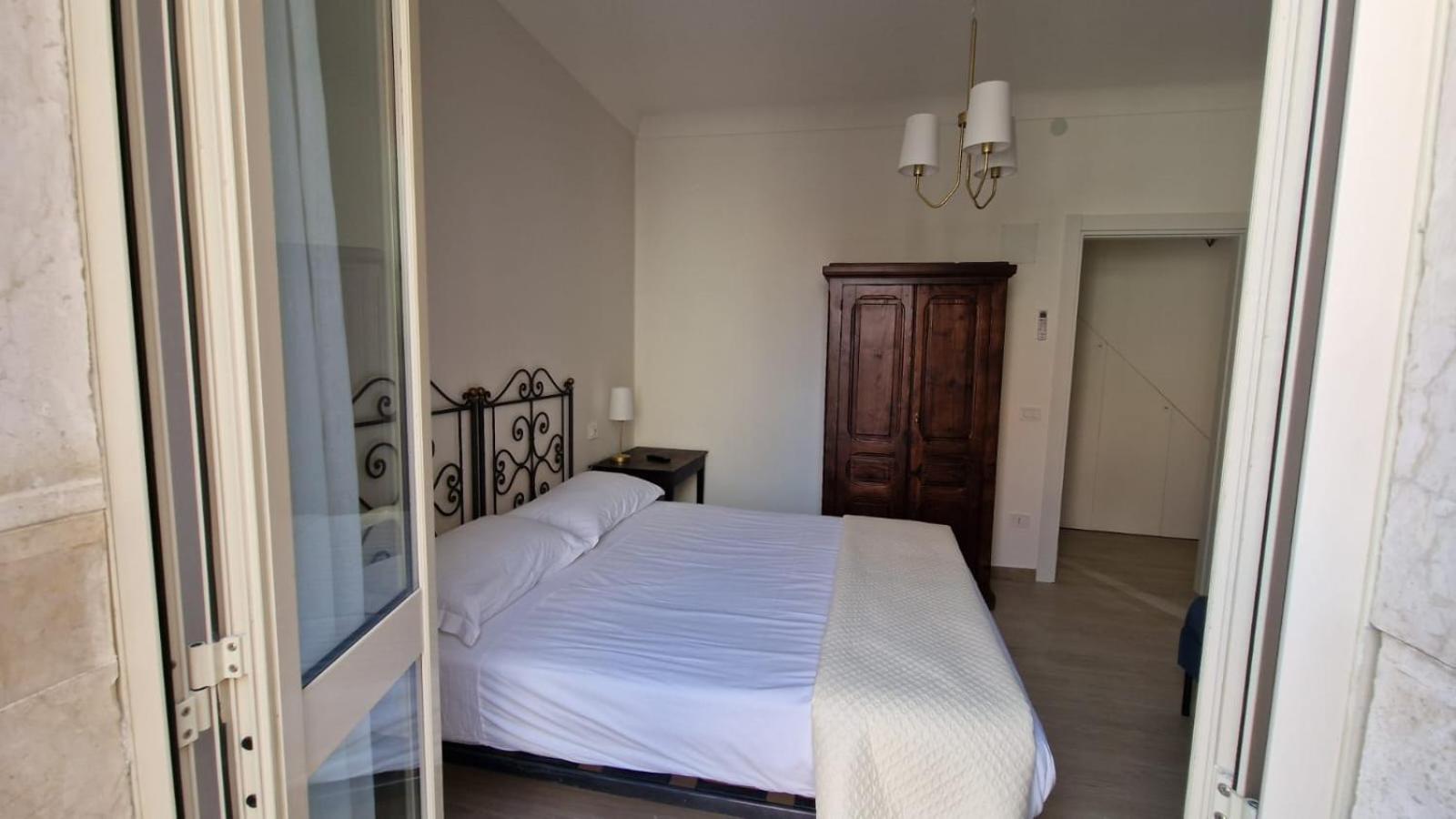 Villa Floresta تاورمينا الغرفة الصورة